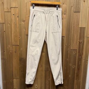 Blank NYC cream drawstring zip up jogger small